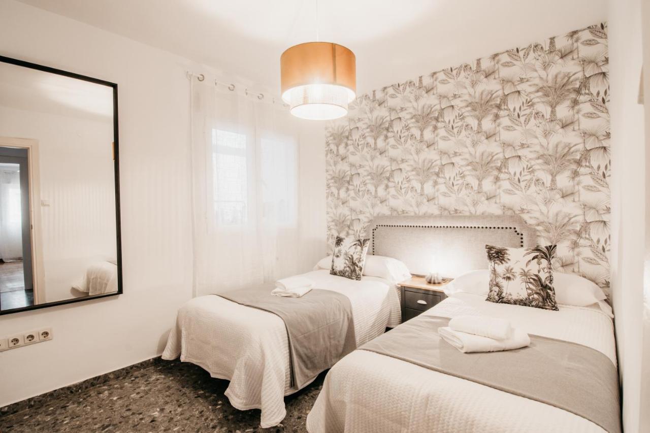 Tuguest Maria Luisa Apartment กรานาดา ภายนอก รูปภาพ