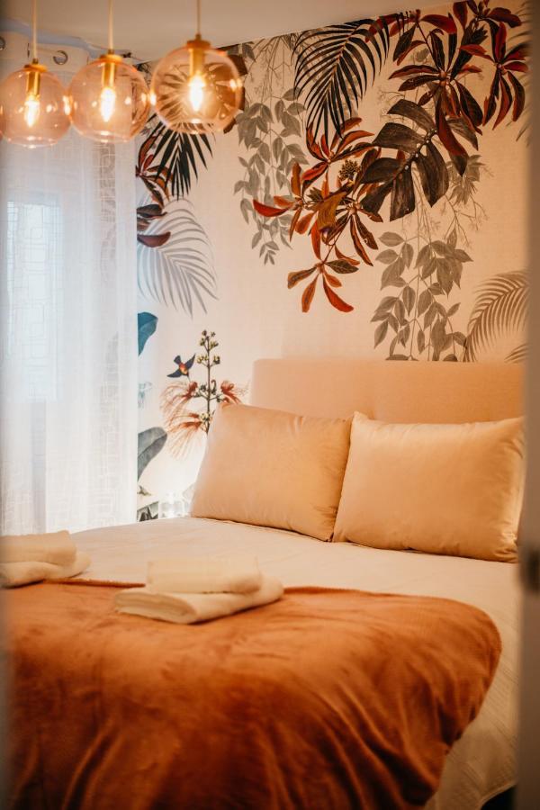 Tuguest Maria Luisa Apartment กรานาดา ภายนอก รูปภาพ
