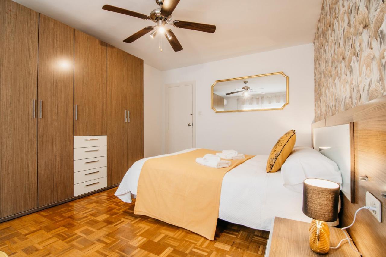 Tuguest Maria Luisa Apartment กรานาดา ภายนอก รูปภาพ